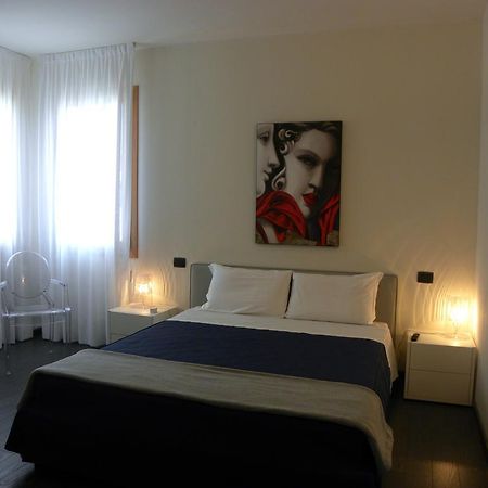 Venice Apartments Dante Mestre Ngoại thất bức ảnh