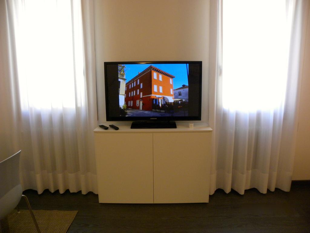 Venice Apartments Dante Mestre Ngoại thất bức ảnh