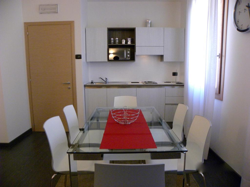 Venice Apartments Dante Mestre Ngoại thất bức ảnh