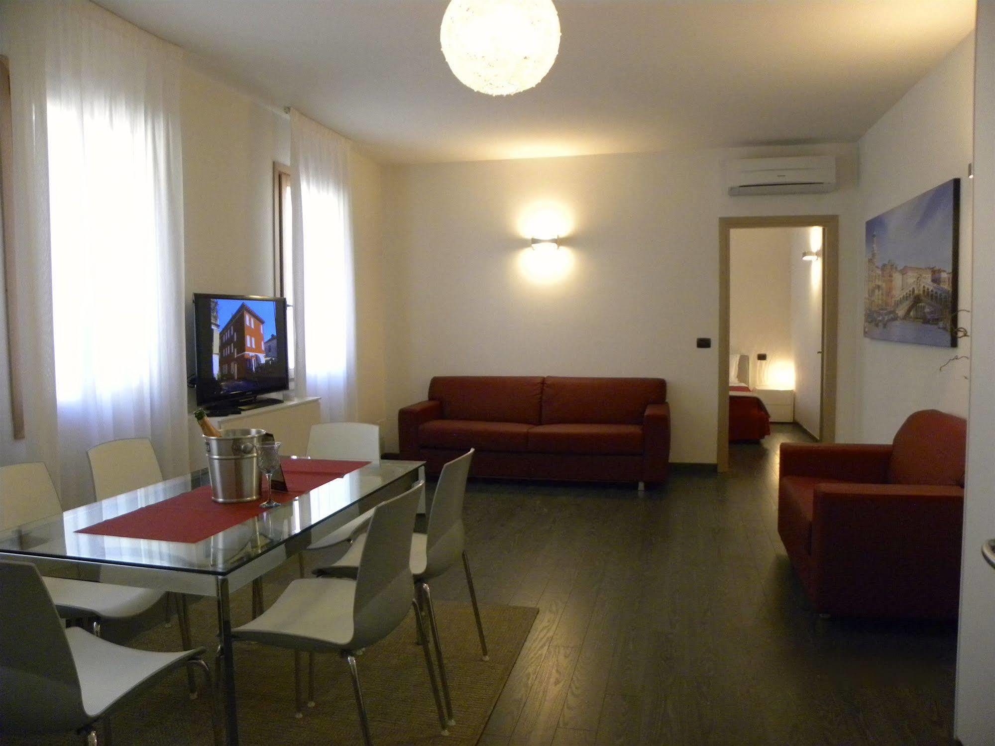 Venice Apartments Dante Mestre Ngoại thất bức ảnh